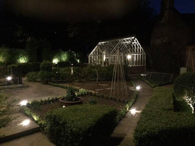 Holywell Hall gardens