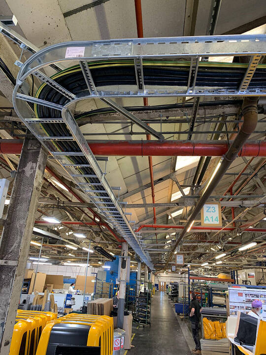 Large cabling for two big machines