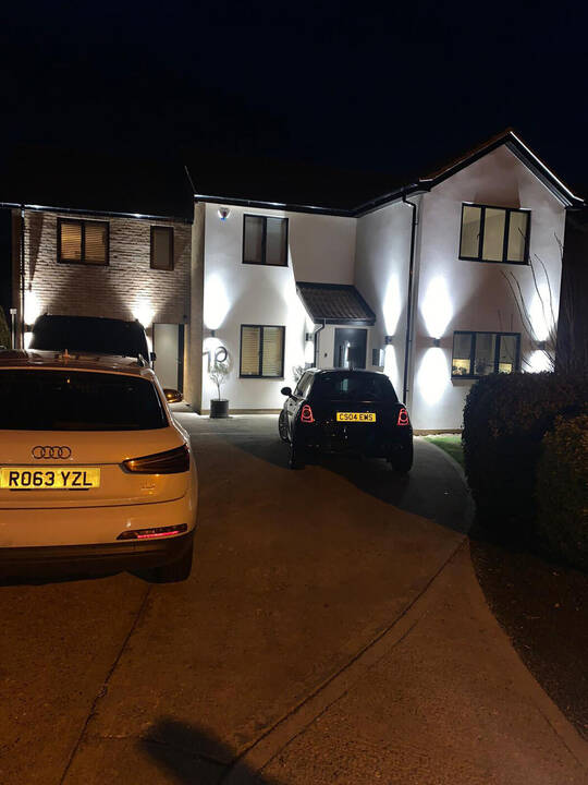 Outside lighting for newly rendered houses
