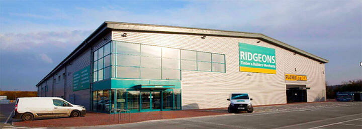 Ridgeons, Cambridge: electrical installation by Steve Rudkin