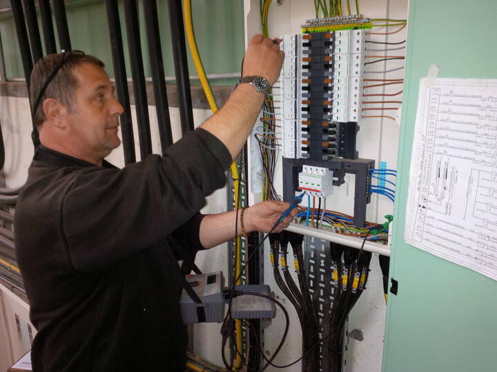 Testing & Inspection electrical work by Steve Rudkin Electrical